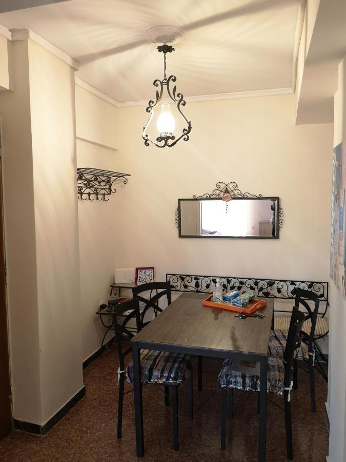 Sea&Sun Glyfada Apartment Atene Esterno foto
