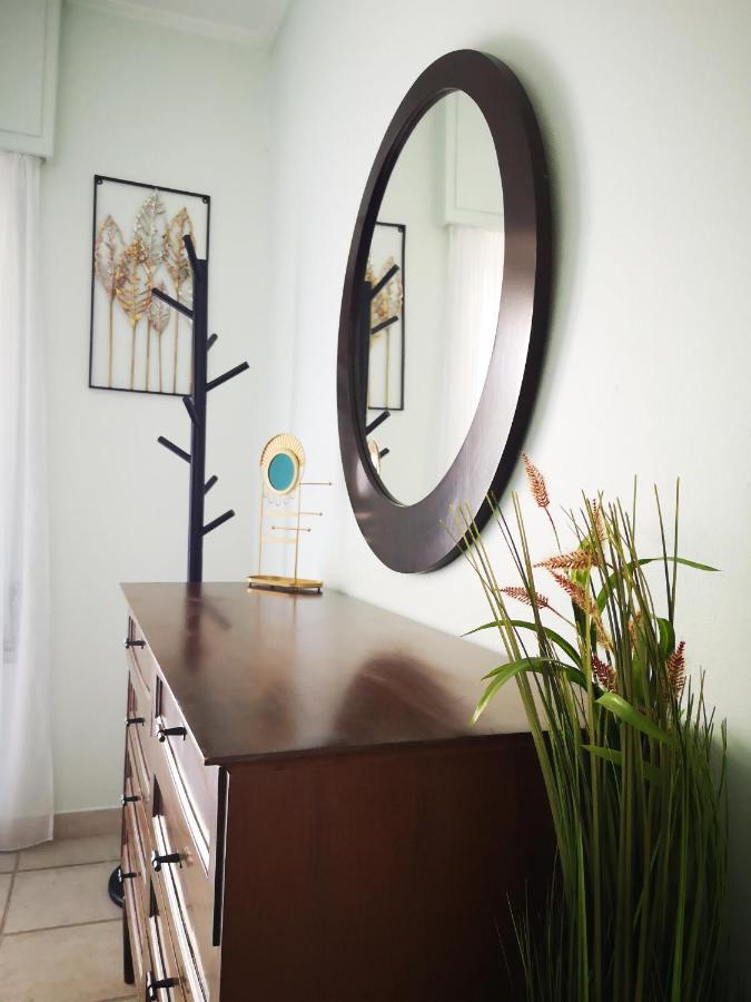 Sea&Sun Glyfada Apartment Atene Esterno foto