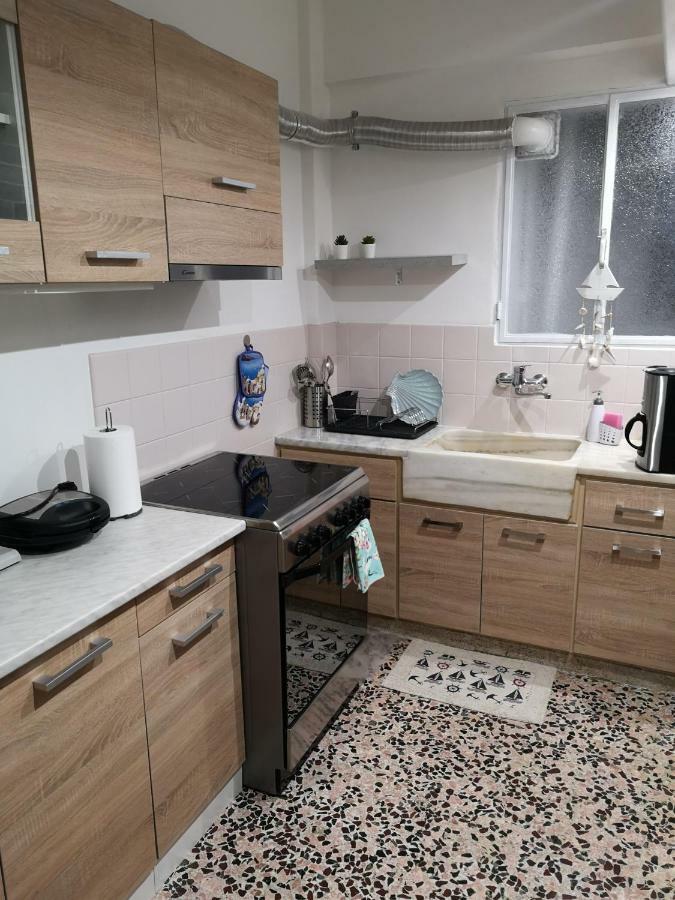 Sea&Sun Glyfada Apartment Atene Esterno foto